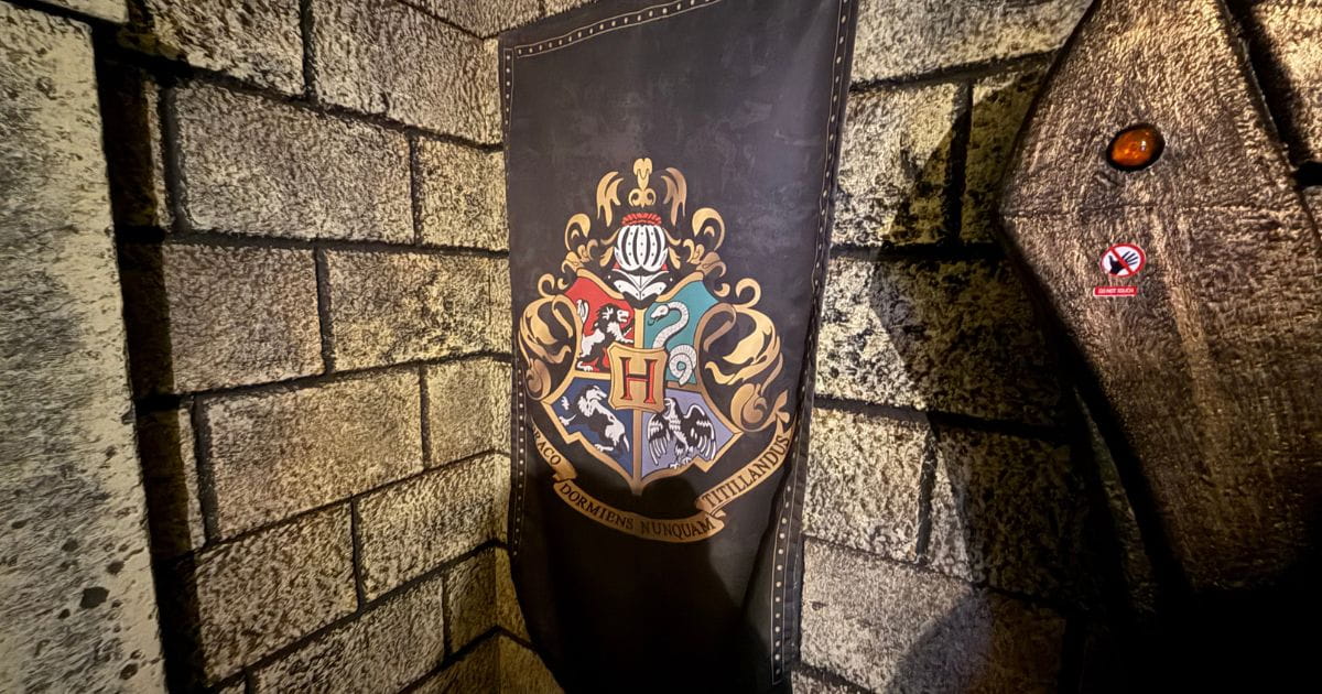 London escape room school of magic