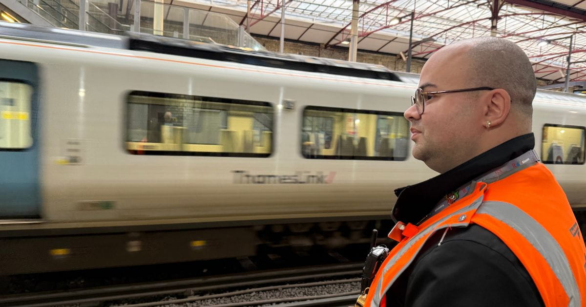 Thameslink station staff