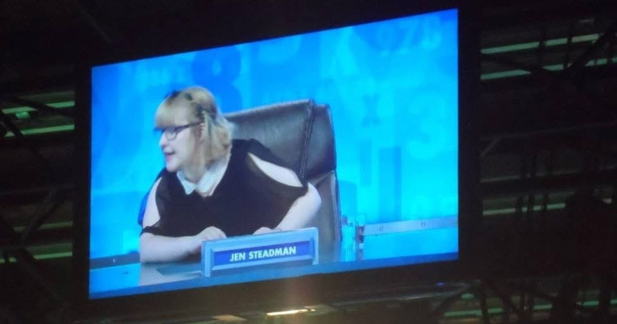 Jen Steadman Countdown behind the scenes in the studio