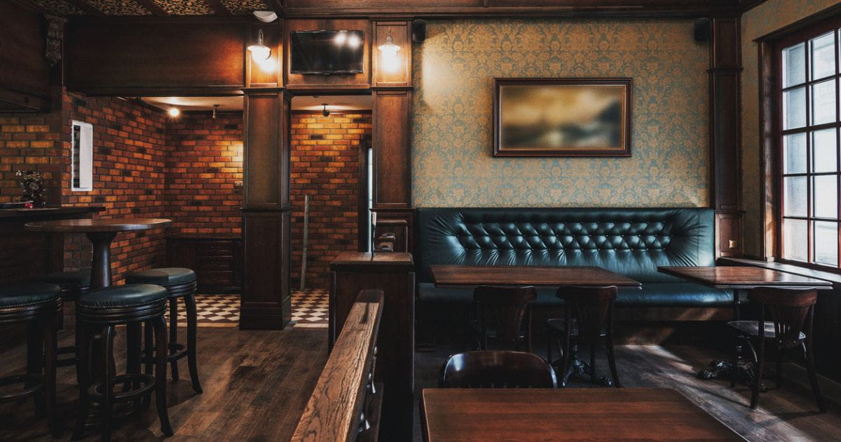 Solo date ideas in Farringdon